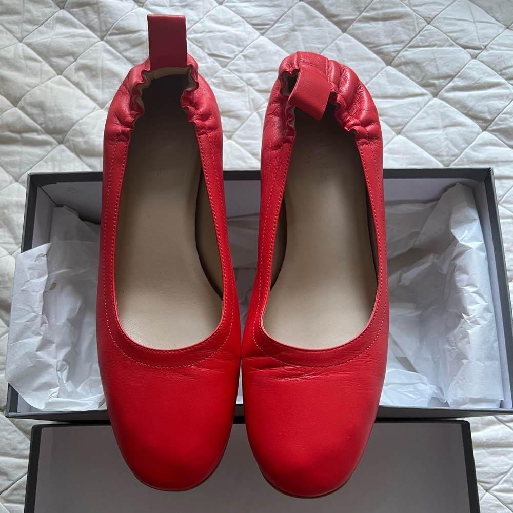 Everlane Cherry Red Italian leather block heels  👠